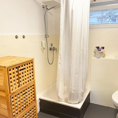 Modern With Netflix In פורטה וסטפאליקה